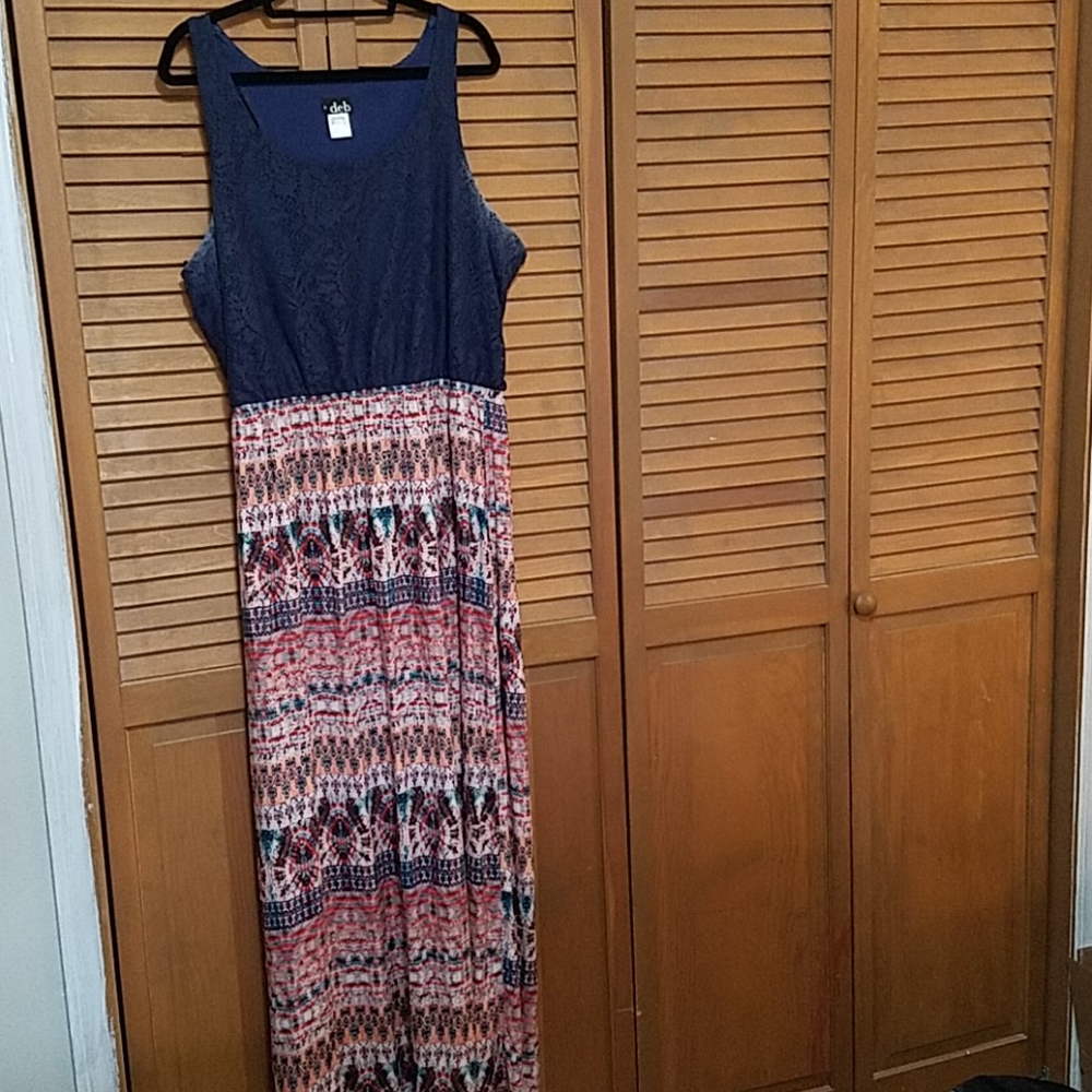 Maxi dress with FREE shrug